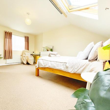 5 Bedroom, Sleeps 9 - Base To Explore Liverpool And Beyond Ngoại thất bức ảnh