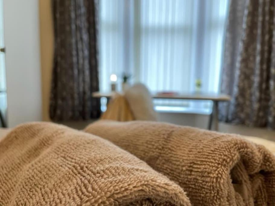 5 Bedroom, Sleeps 9 - Base To Explore Liverpool And Beyond Ngoại thất bức ảnh