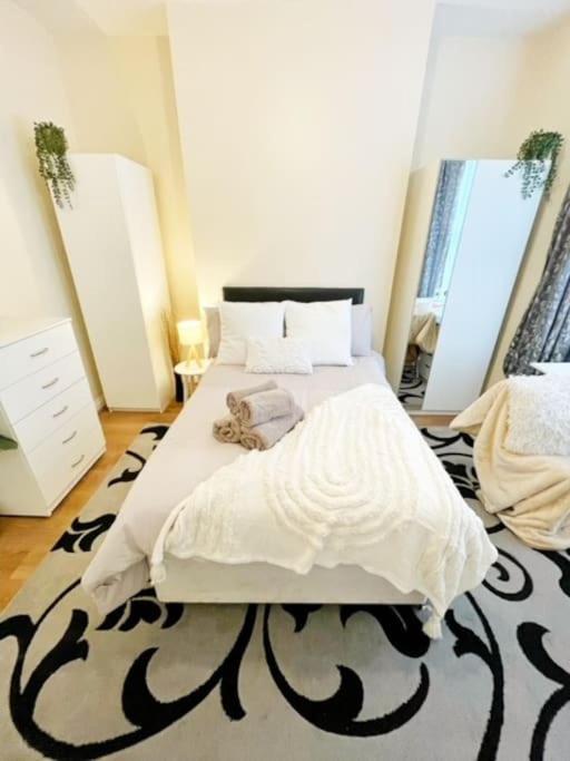 5 Bedroom, Sleeps 9 - Base To Explore Liverpool And Beyond Ngoại thất bức ảnh