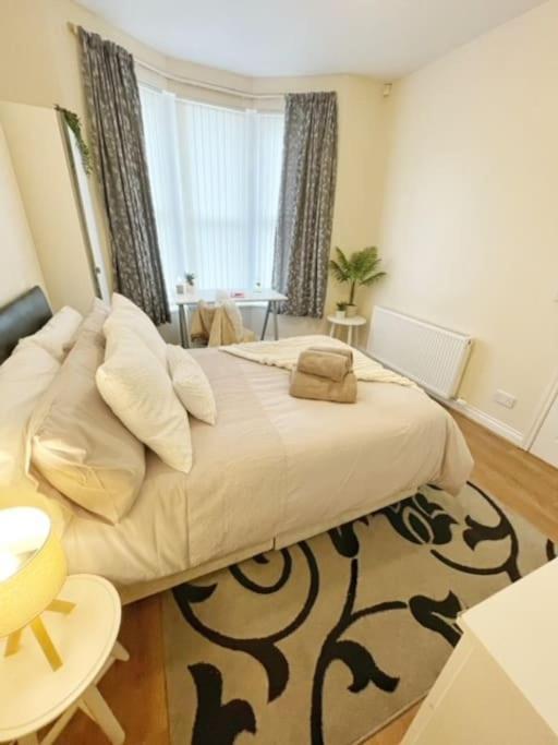 5 Bedroom, Sleeps 9 - Base To Explore Liverpool And Beyond Ngoại thất bức ảnh