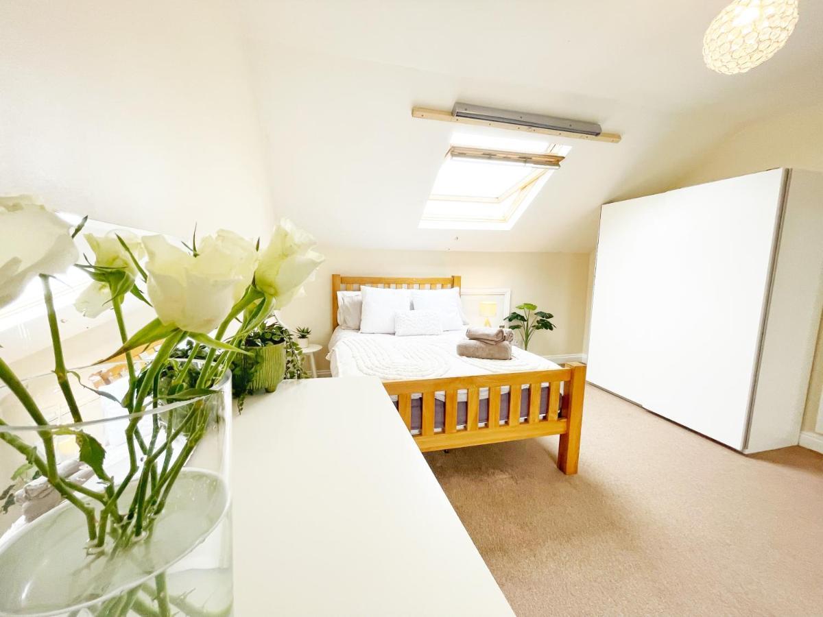 5 Bedroom, Sleeps 9 - Base To Explore Liverpool And Beyond Ngoại thất bức ảnh